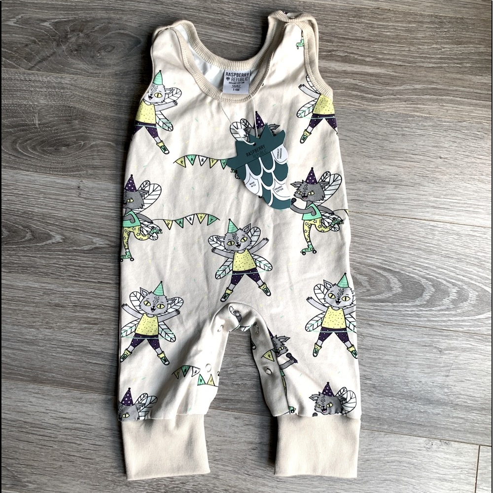 NWT Raspberry Republic organic coverall overall one-piece 1-4month
